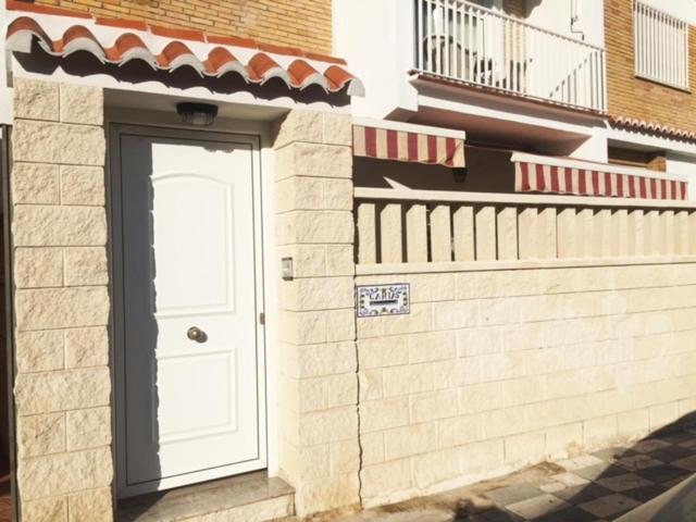 Apartamentos Inter Gandia Playa Bagian luar foto