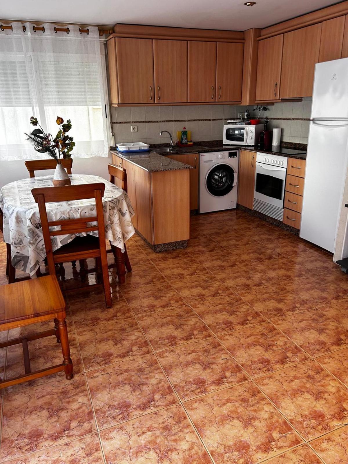 Apartamentos Inter Gandia Playa Bagian luar foto