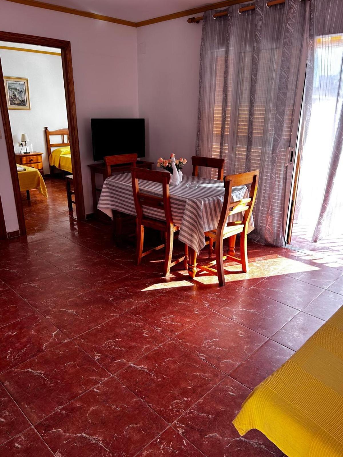 Apartamentos Inter Gandia Playa Bagian luar foto